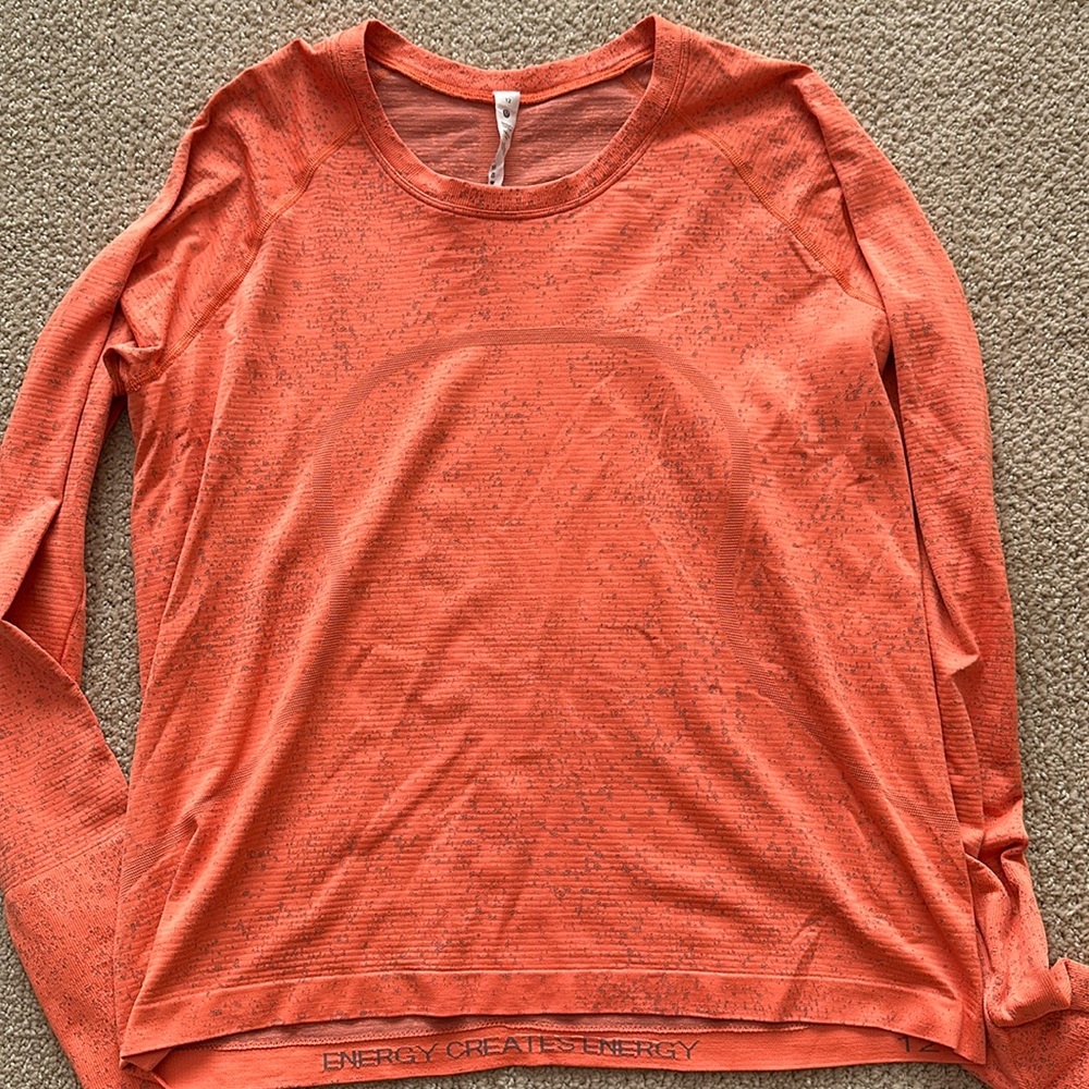 Lululemon swiftly tech long sleeve tee size 12